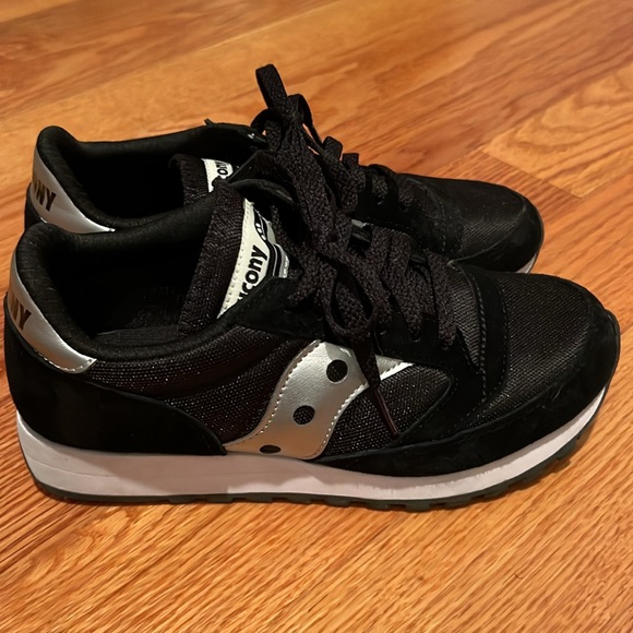 EUC Saucony Jazz Sneakers - Picture 3 of 6